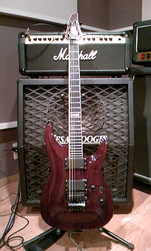 KUMA's GuitarA
